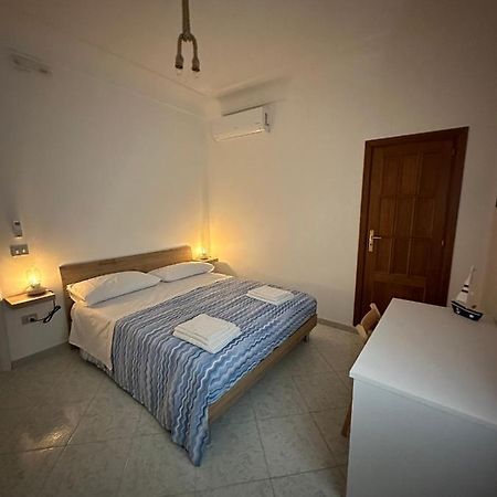 Il Nodo Bed and Breakfast Sorrento Buitenkant foto